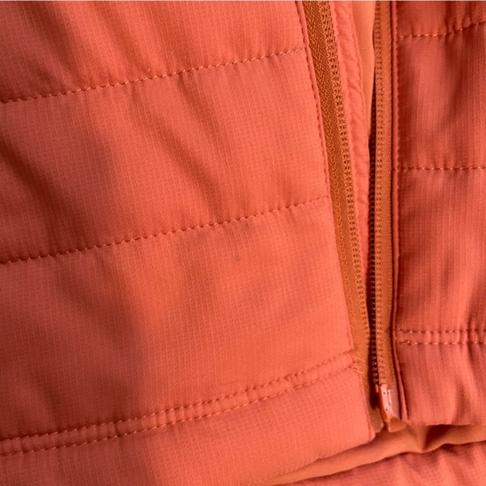 Girlfriend Collective Wild Ginger Packable Puffer Jacket - Picture 14 of 14